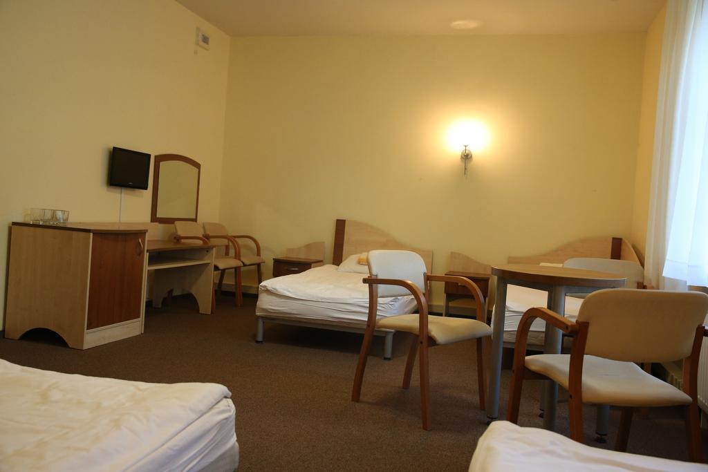 Roskosz Zespol Dworsko Parkowy Bed & Breakfast Biała Podlaska Eksteriør bilde