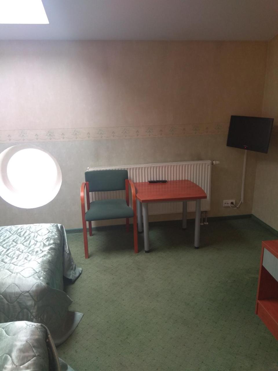 Roskosz Zespol Dworsko Parkowy Bed & Breakfast Biała Podlaska Eksteriør bilde