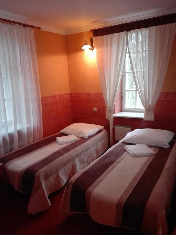 Roskosz Zespol Dworsko Parkowy Bed & Breakfast Biała Podlaska Eksteriør bilde