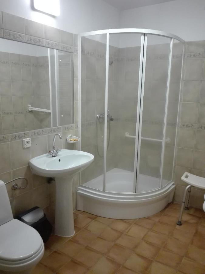 Roskosz Zespol Dworsko Parkowy Bed & Breakfast Biała Podlaska Eksteriør bilde